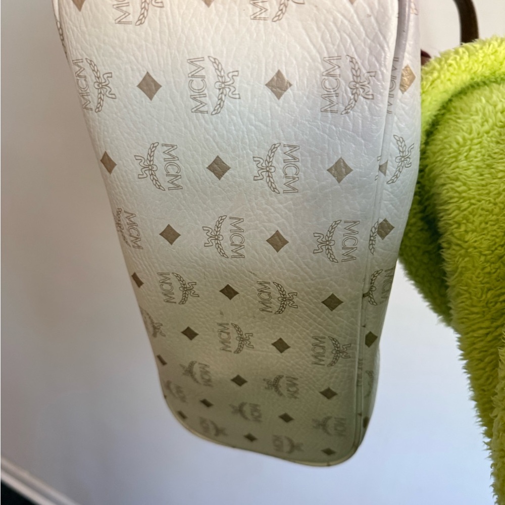 MCM Cream and Brown Tote Bag - Picture 3 of 7